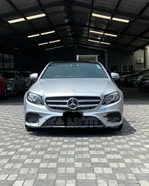 Mercedes-Benz E200 2016 Silver