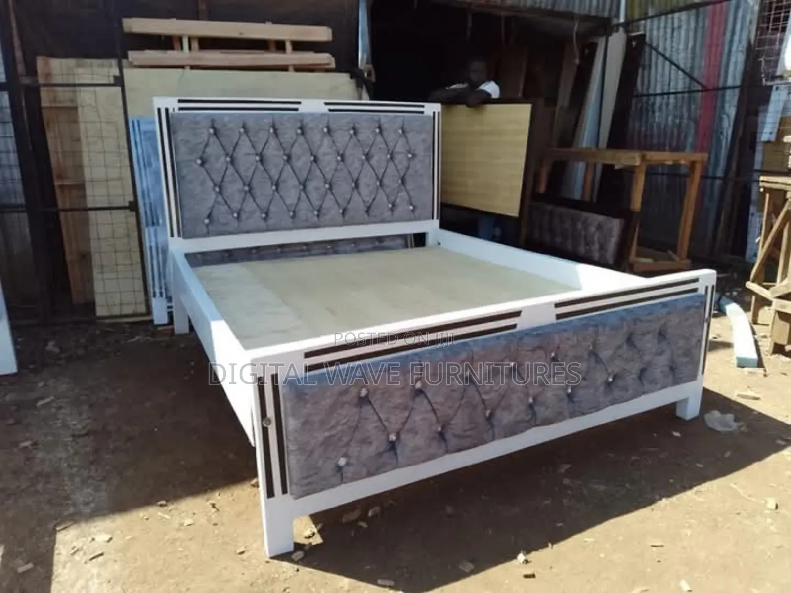 Greyish Chester Bed 4x6 With Matress