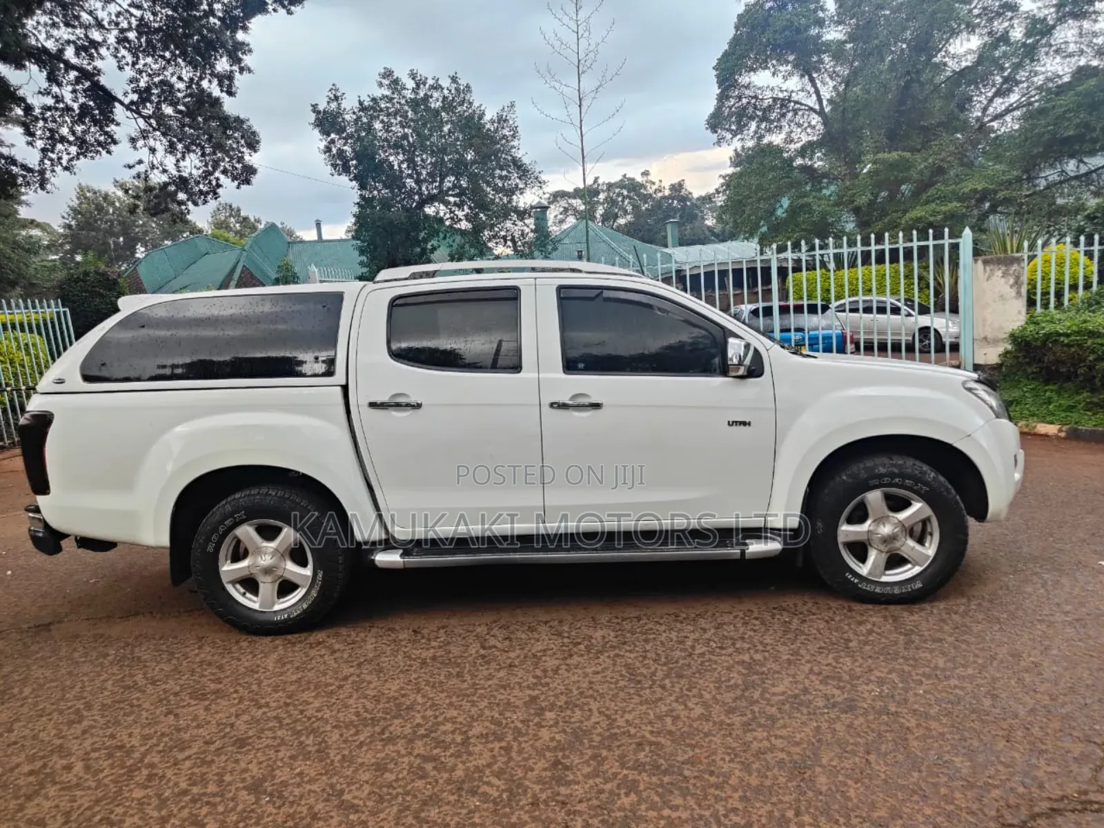 Isuzu D-MAX 2014 White
