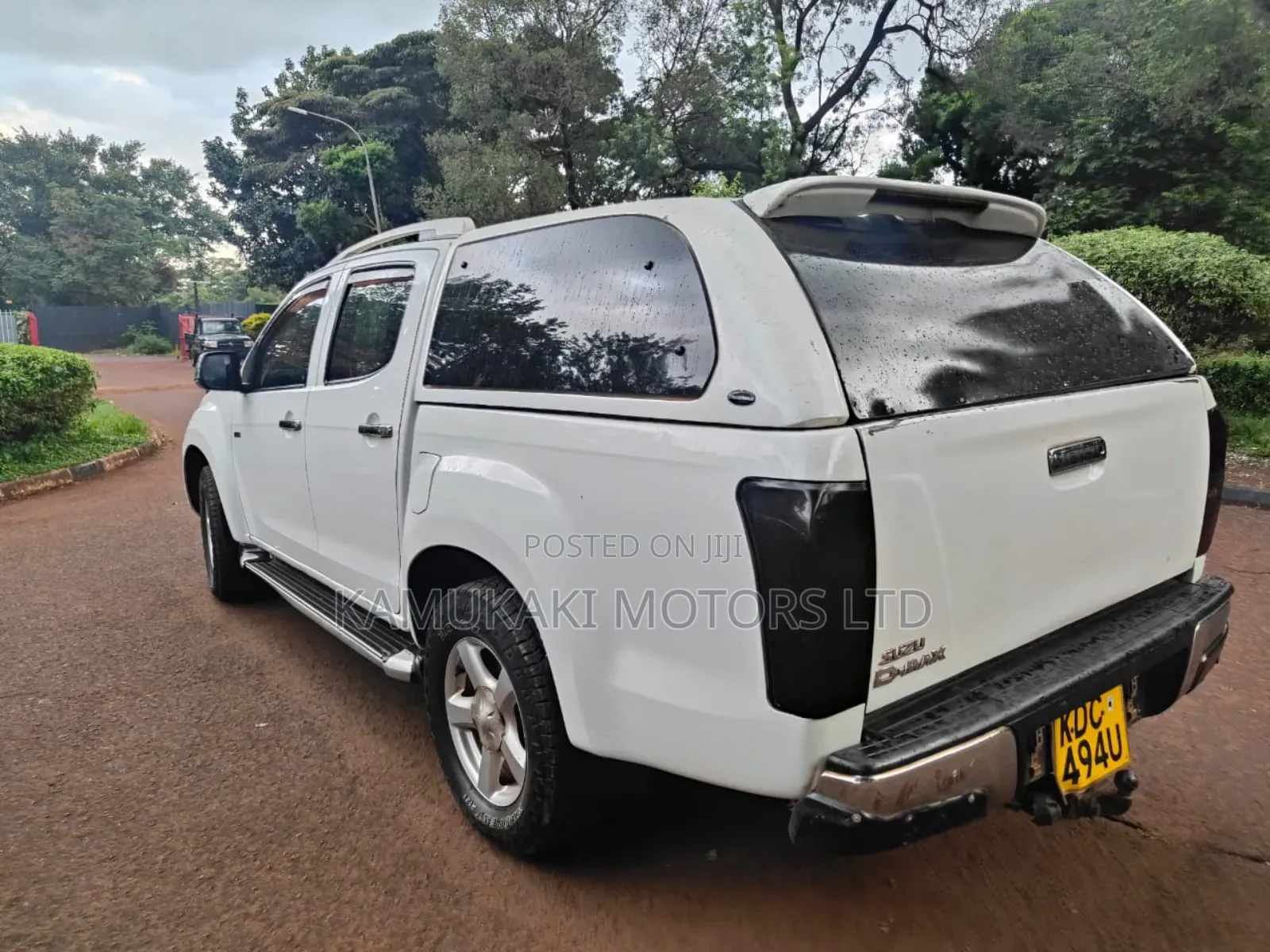 Isuzu D-MAX 2014 White