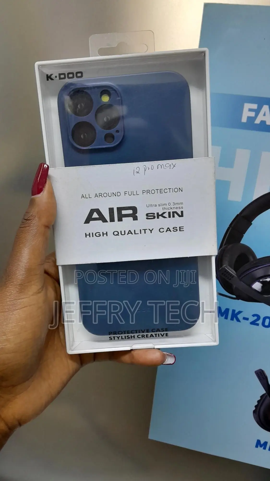Sakruu iPhone 12 Pro Max Case | Air-Skin Feather Weight