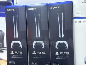 Playstation 5 Slim Digital Edition - thumbnail 2