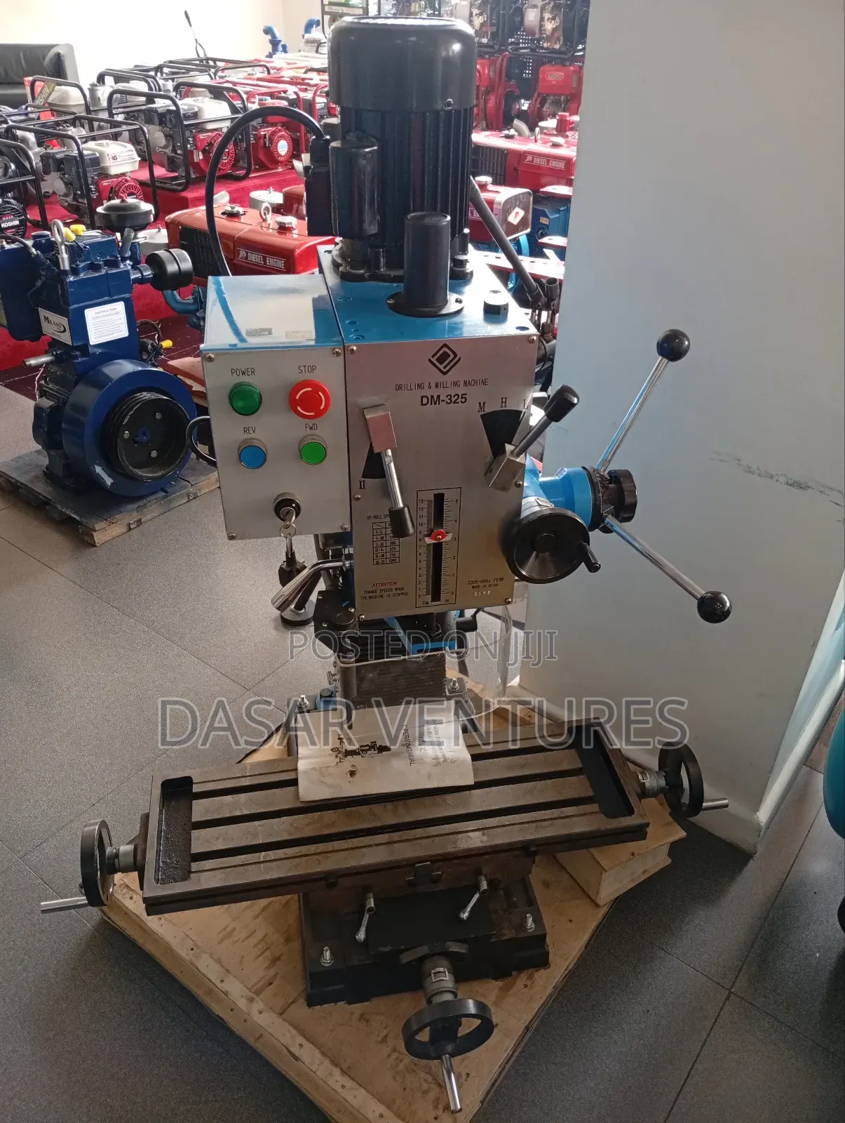 Metal Drilling and Milling Machine Dm-325
