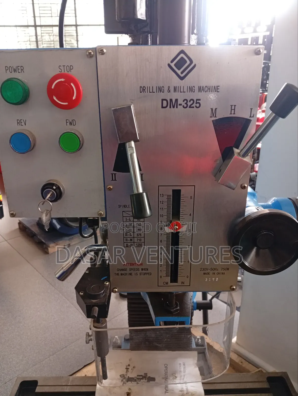 Metal Drilling and Milling Machine Dm-325