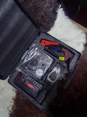 Vehicle Jump Starter Kit With Compressor