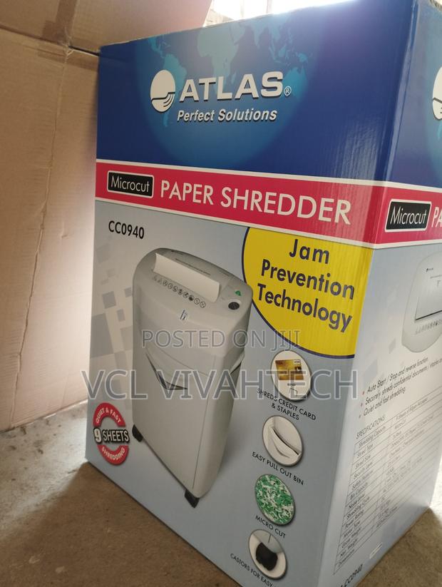 Atlas Cc0940 Paper Shredder Micro Cut 9 Sheets - main view