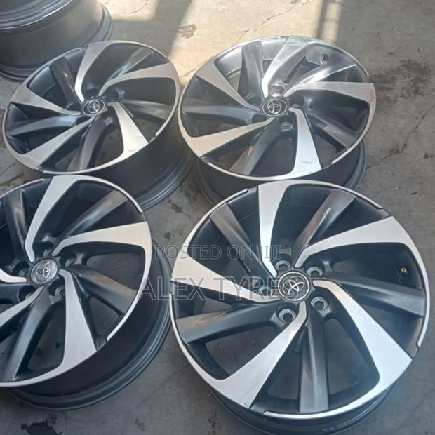 Size 18 Inches Harrier Rims Set - main view