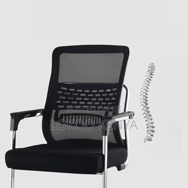 Office Chair: Mesh Movable Conference Office Chair - thumbnail 4