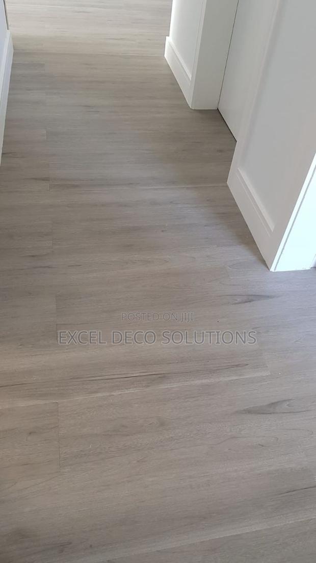 LVT Self-Adhesive – Fast Installation, Premium Look