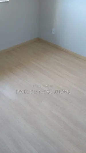 LVT Self-Adhesive – Transform Your Space Fast!