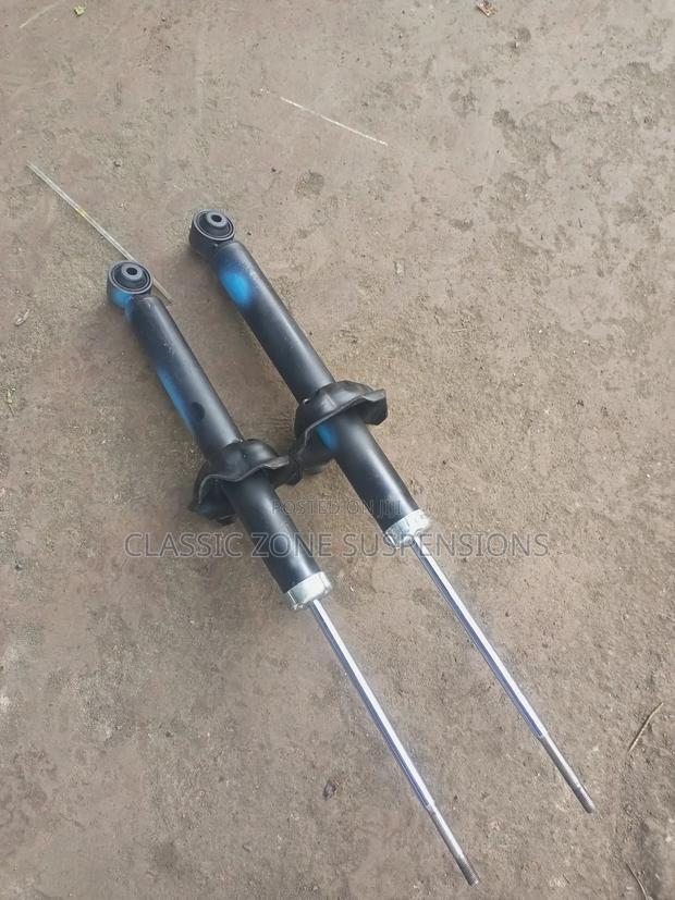 Honda Cr-v Rd1 Back Shocks.