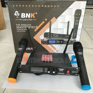 BNK Wireless Microphone 150 Meters Frequency Range