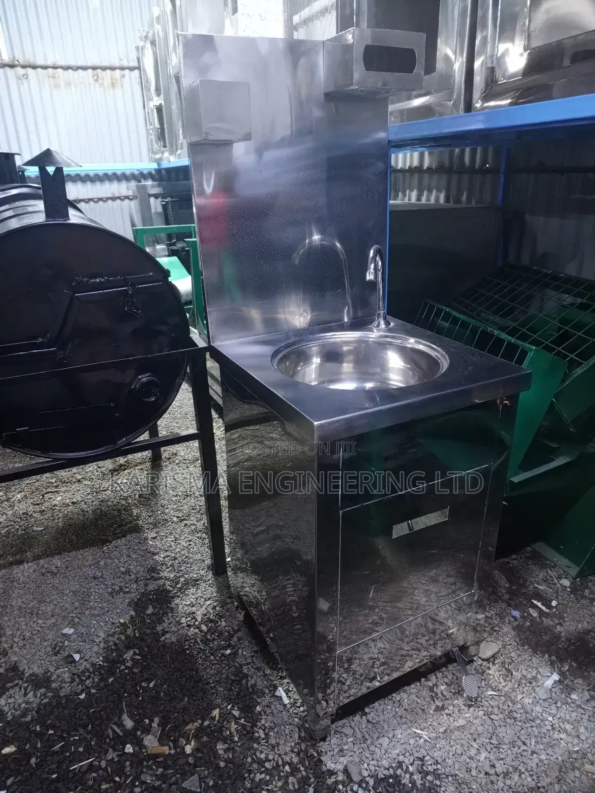 Knee Operated Stainless Steel Sink