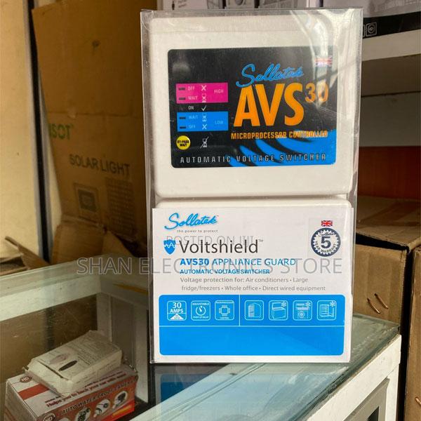 Heavy Duty Surge Protector Avs 30 Amps Voltage - main view