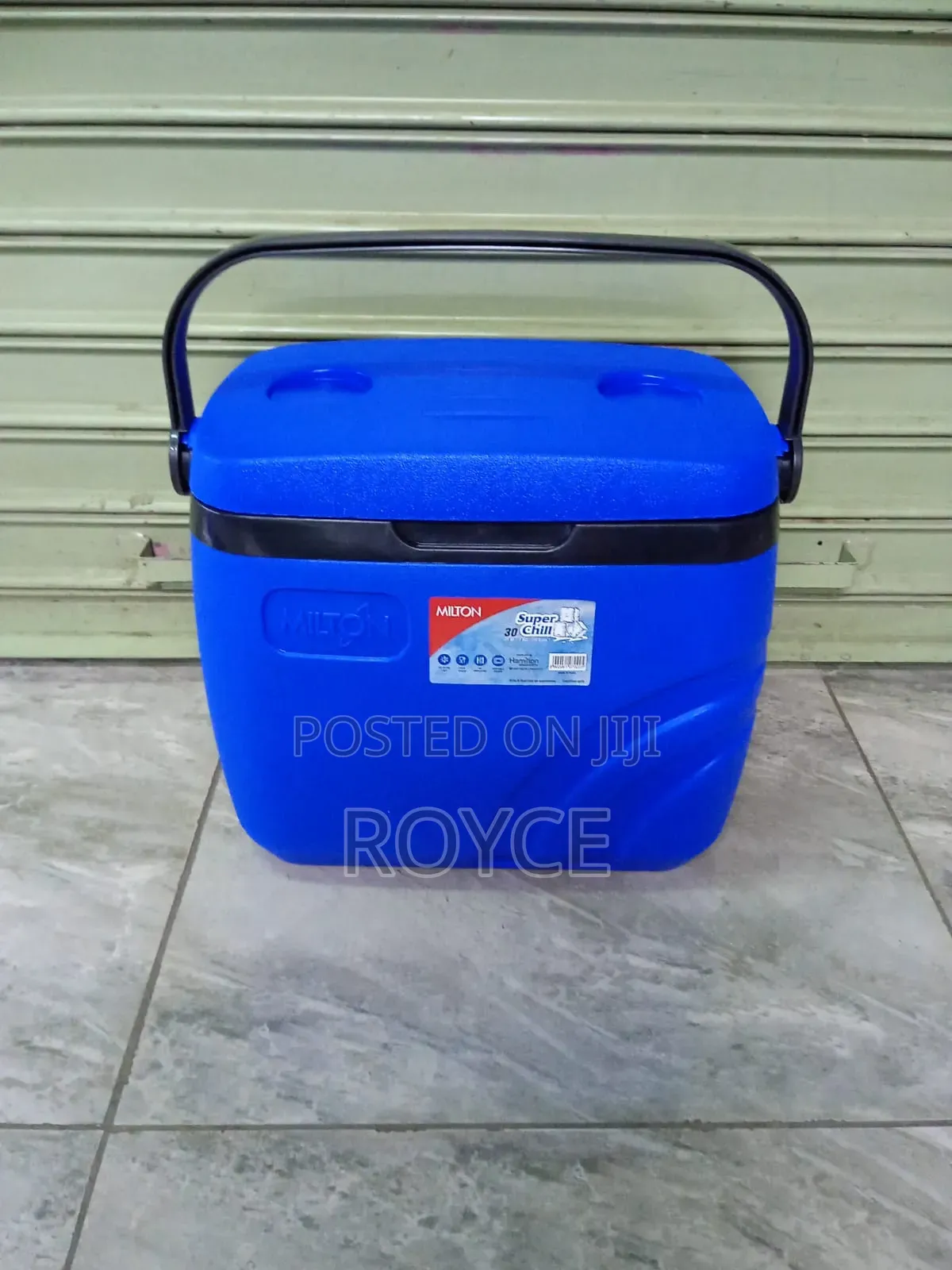 30 Litres Cooler Box