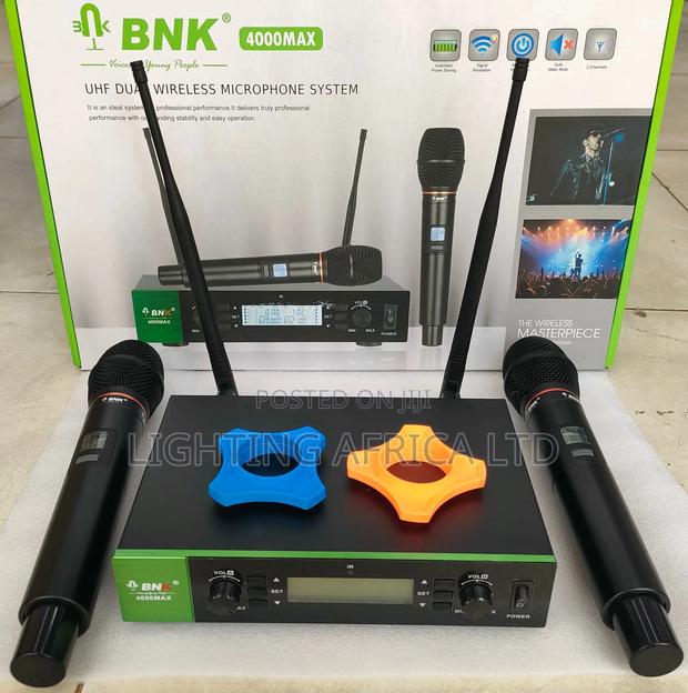 BNK Wireless Microphone Digital 200m Frequency Range - main view