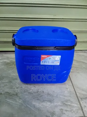 8 Litres Cooler Box