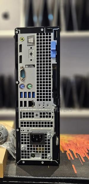 Desktop Computer Dell Optiplex 7090 16GB Intel Core I5 SSD 512GB - main view