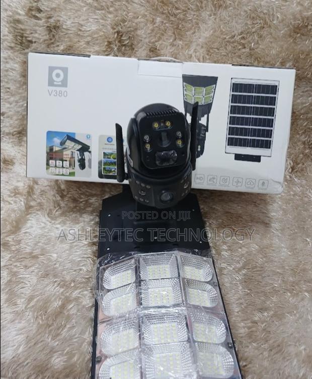 V380 Pro Solar 4g Camera With 180w Floodlight Solar