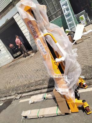 Warehouse Manual Stackers New Manual Lifts - thumbnail 2