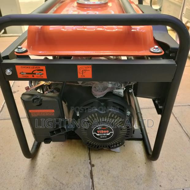 New Silent Cigma 2.5kva Petrol Engine 4 Stroke Generator 10 Litres - thumbnail 2