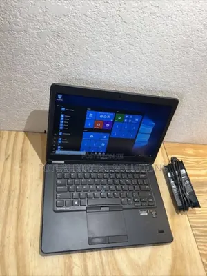 Laptop Dell Latitude 7450 4GB Intel Core I5 HDD 128GB