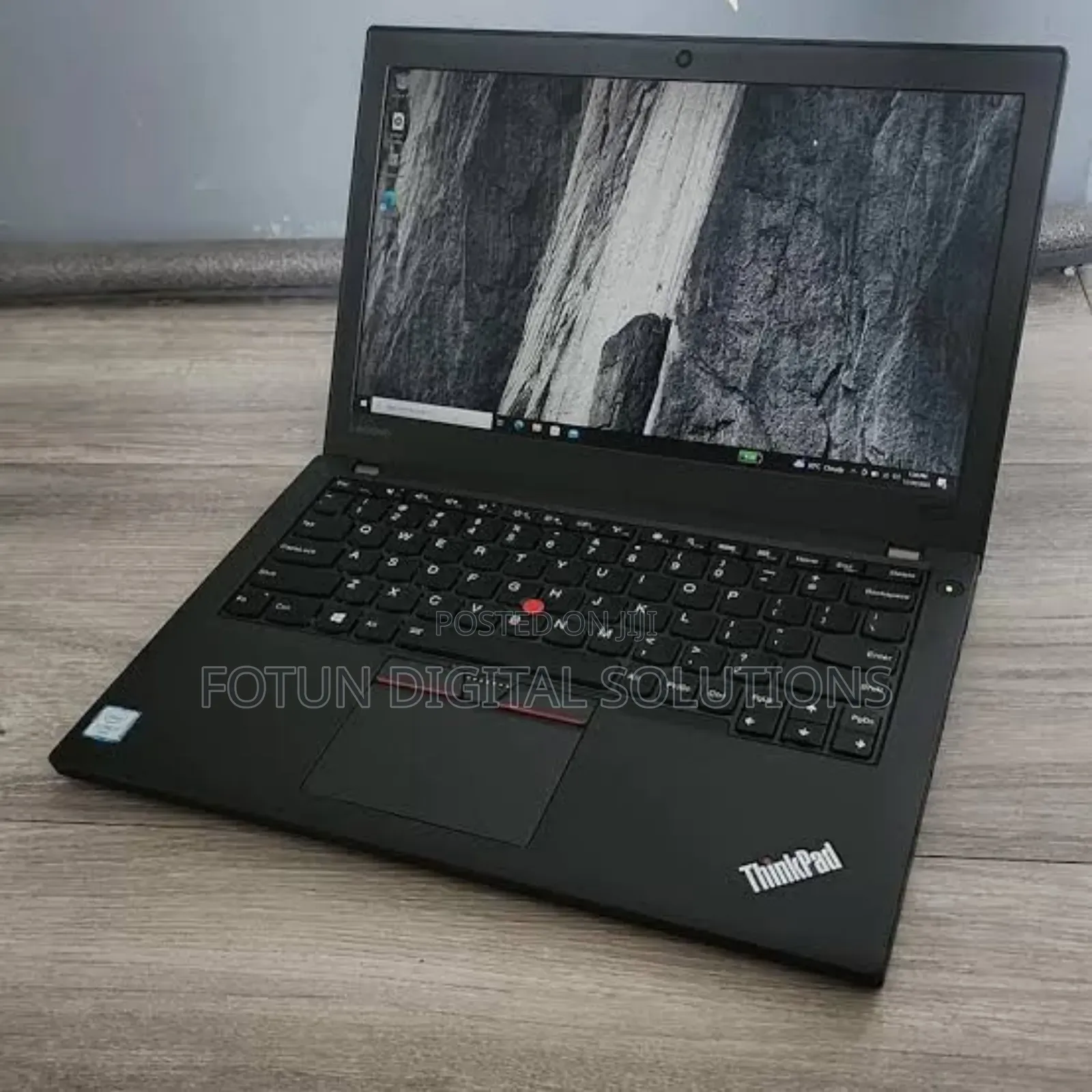 Laptop Lenovo ThinkPad X270 8GB Intel Core I5 HDD 256GB