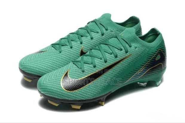 Smooth Mercurial Vapor Grass Green Elite Fg Football Boots - main view
