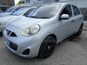 Nissan March 1.2 AWD 2017 Silver