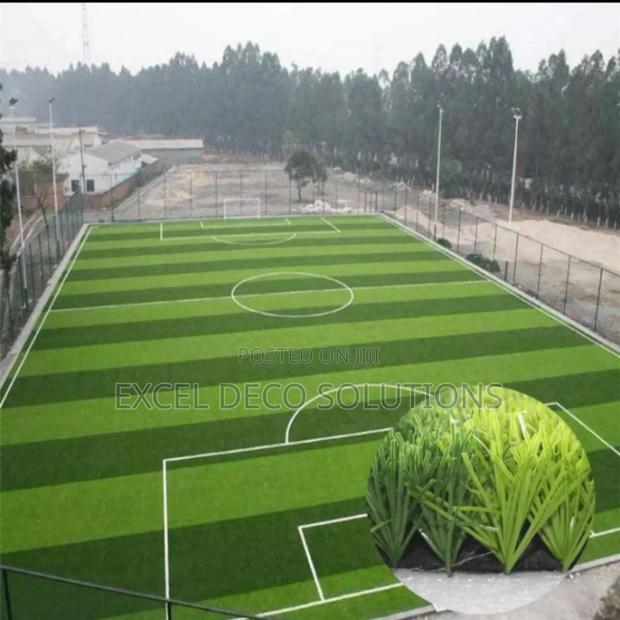 Green Carpet for Kids’ Play Area – Soft Safe