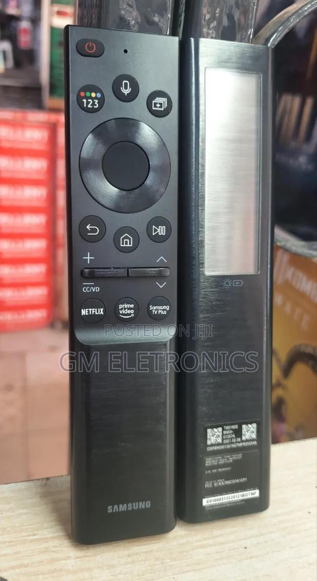 Original Samsung Rechargeable Smart Tv Replacement Remote. - main view