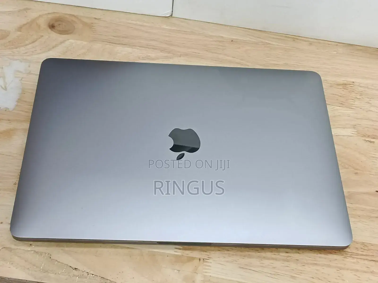 Laptop Apple MacBook 2019 16GB Intel Core I7 SSD 256GB