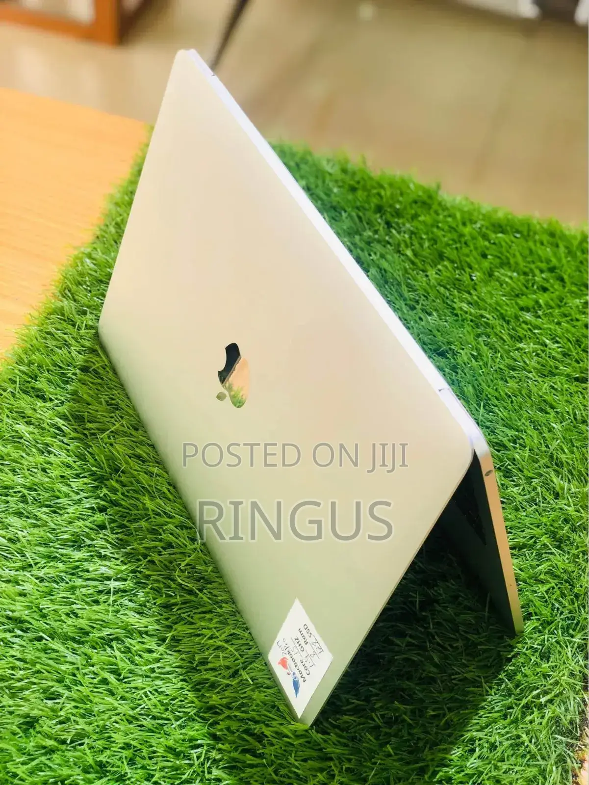 Laptop Apple MacBook 2019 16GB Intel Core I7 SSD 256GB