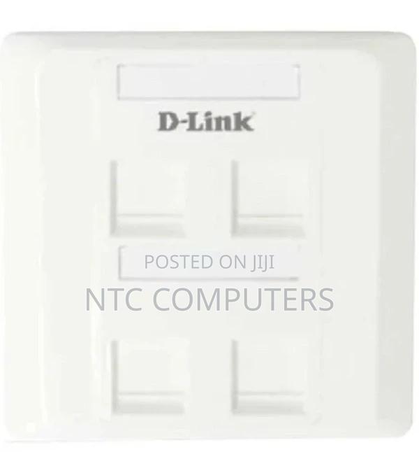 D-Link Four Port Faceplate - main view