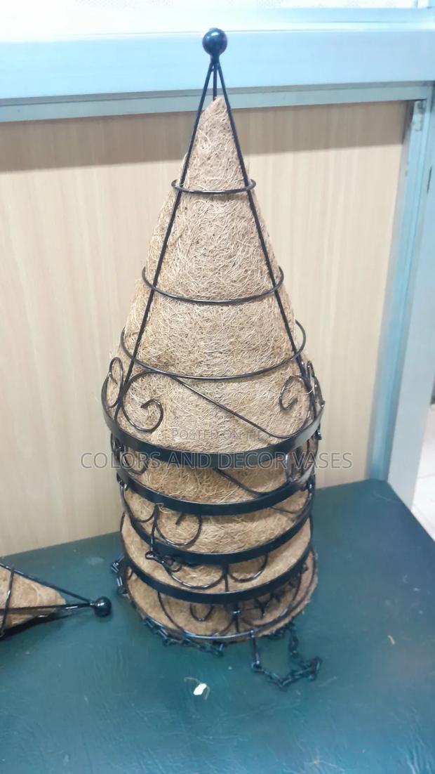 Hanging Vases Outdoor Decor for Restaurants - main view