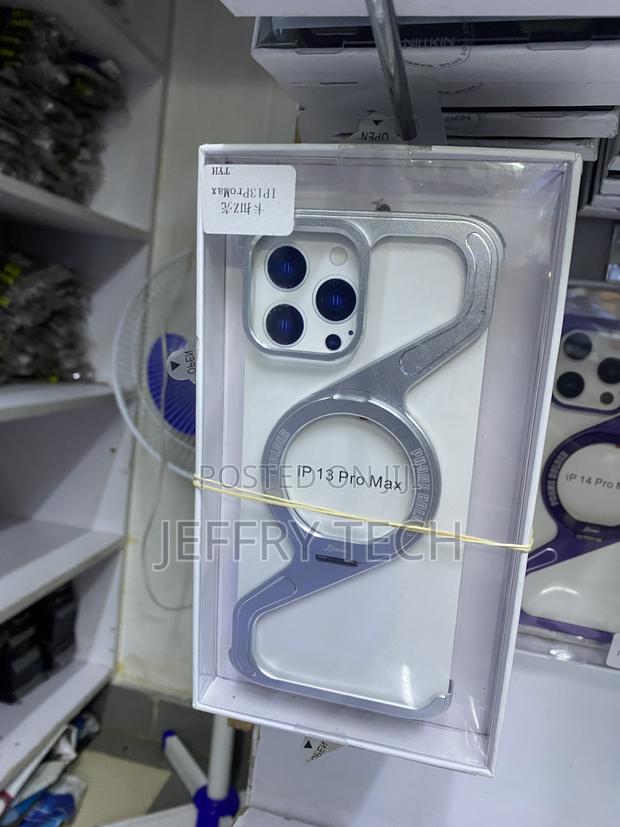 Oatsbasf Z iPhone 13 Pro Max 360° Ring Stand Framless Case - main view