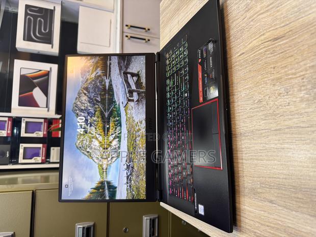 Laptop MSI GE75 Raider 11UH 16GB Intel Core I7 SSD 1T - thumbnail 3