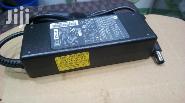 Hp Big Pin Charger 90w