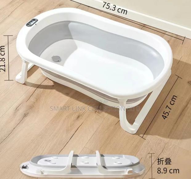 * Baby Foldable Bath Tub*