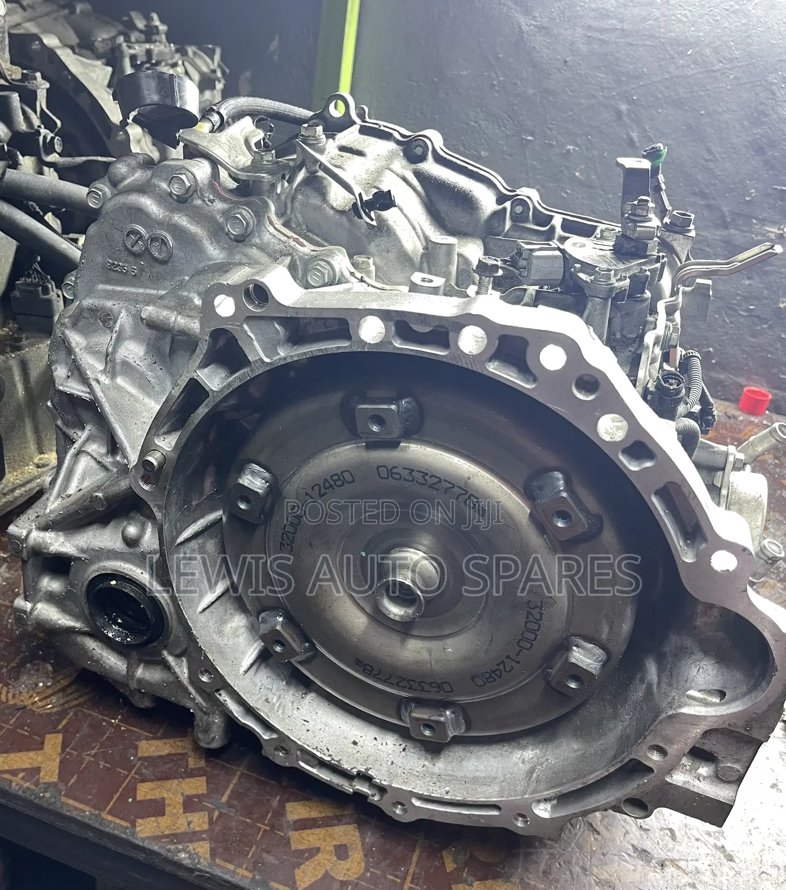 1nz (Newshape) 12 Pin Gearbox