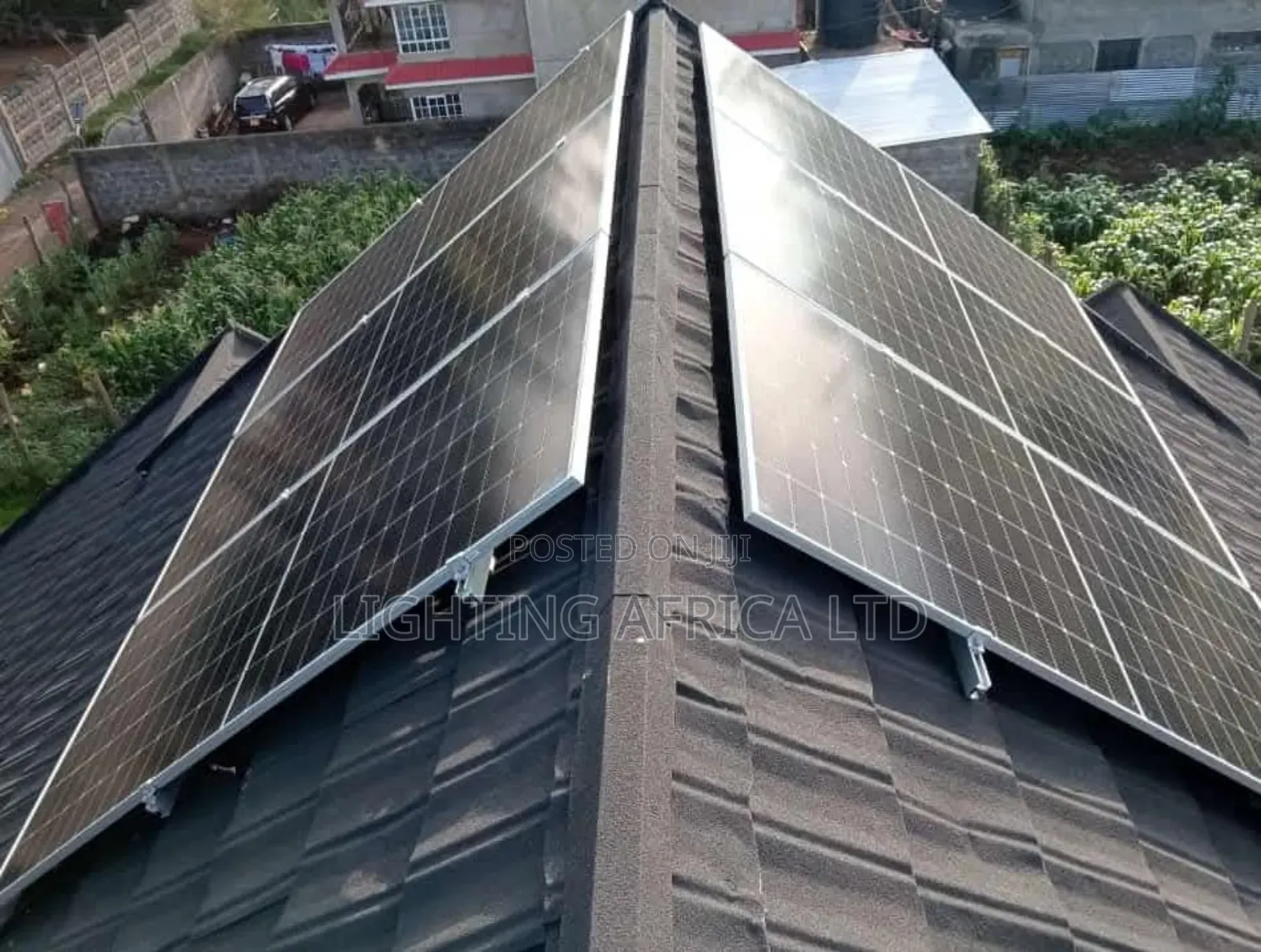 6.2kva Inverter - 5.12kwh Lithium Battery -(6)550w Solar Panels System