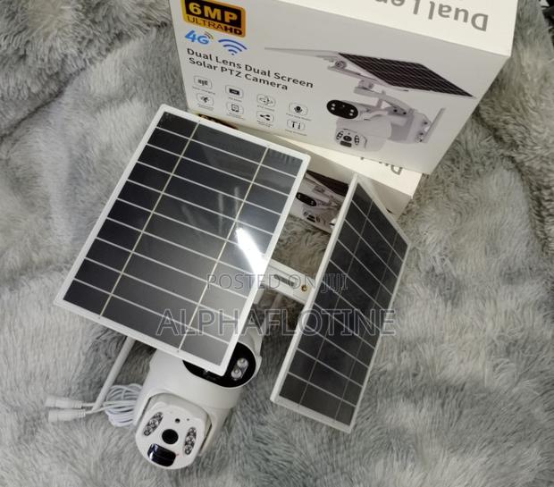 Dual Lens Dual Screen Solar PTZ Camera