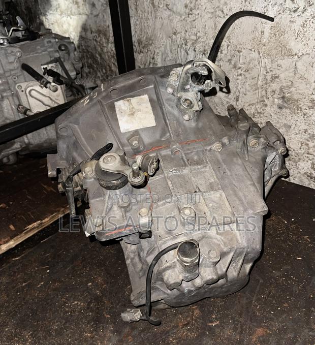 2sz (Manual) Gearbox - thumbnail 2