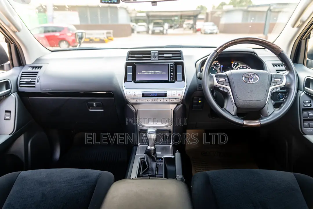 Toyota Land Cruiser Prado 2019 Black