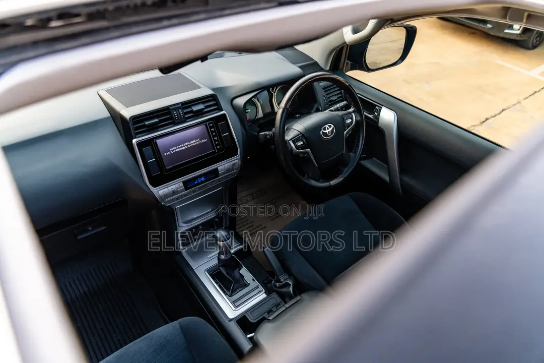 Toyota Land Cruiser Prado 2019 Black