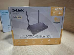D-Link Ac750 Dual Band Wi-Fi 5 Router – Dir-806a - main view