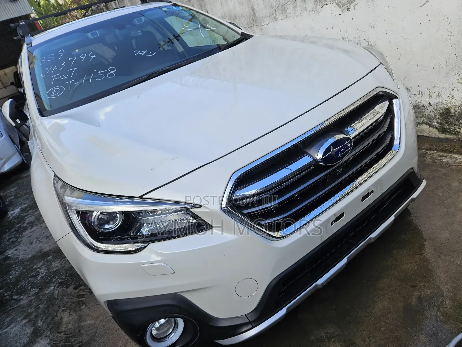 Subaru Outback 2018 White