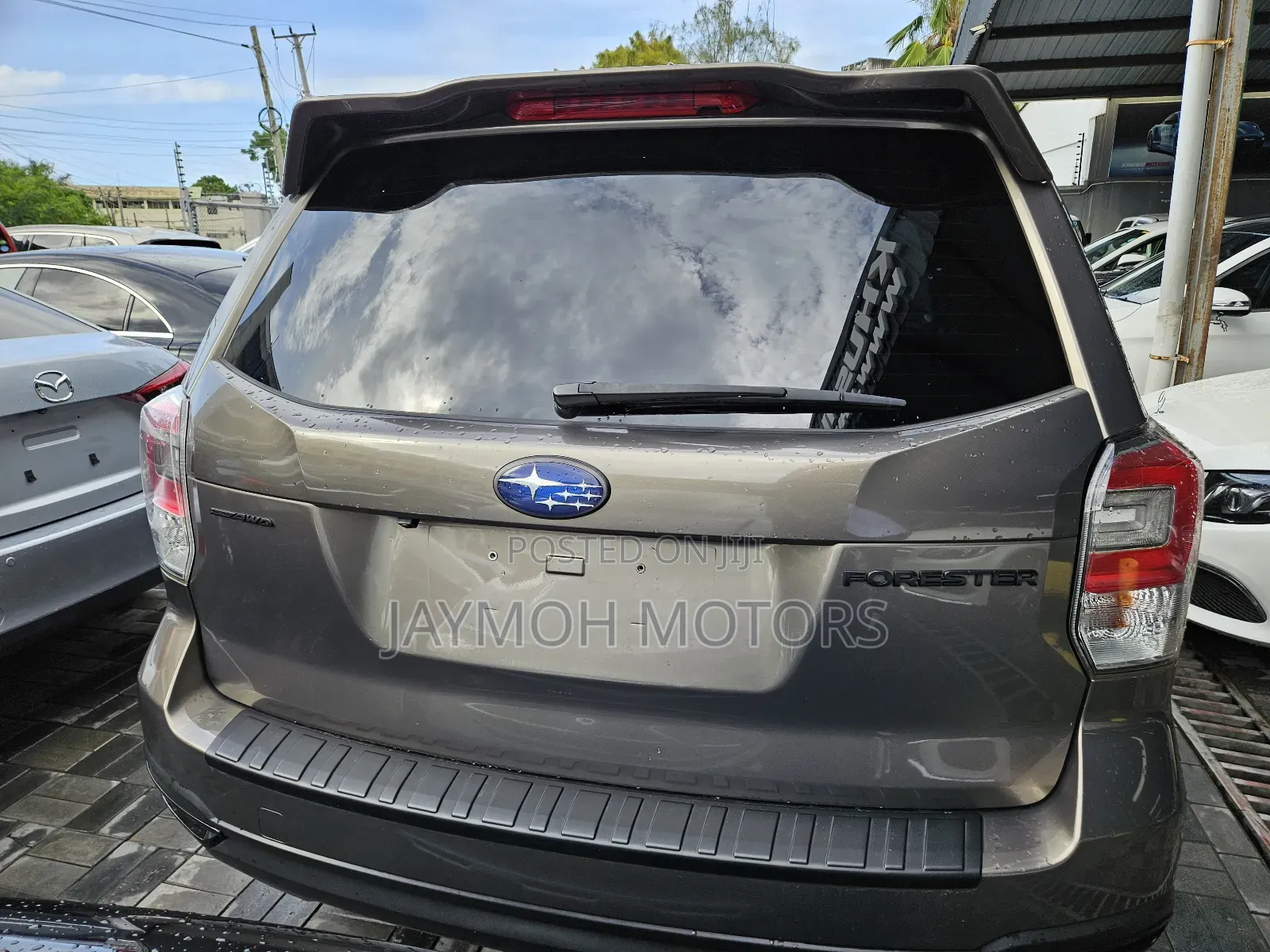 Subaru Forester 2018 Gold