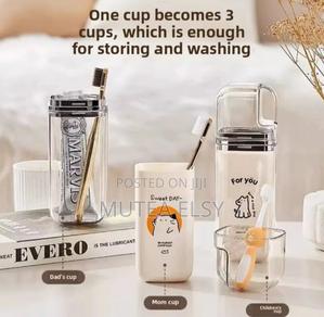 Easy Cup Portable Traveling Tooth Brush - thumbnail 2