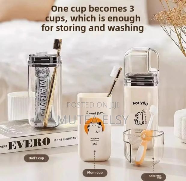 Easy Cup Portable Traveling Tooth Brush - main view